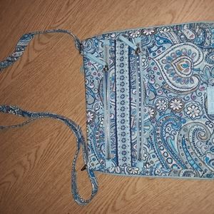 Vera Bradley crossbody purse (Ditsy Dot Paisley)
